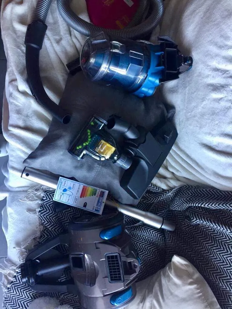 H.Koenig STC68 aspirateur traîneau sans sac animaux bleu