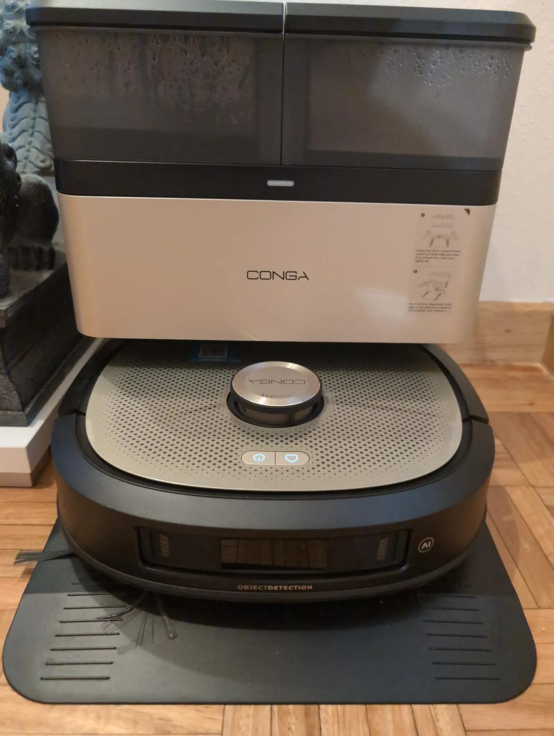 Cecotec Conga Z100 robot aspirateur laveur vidage auto