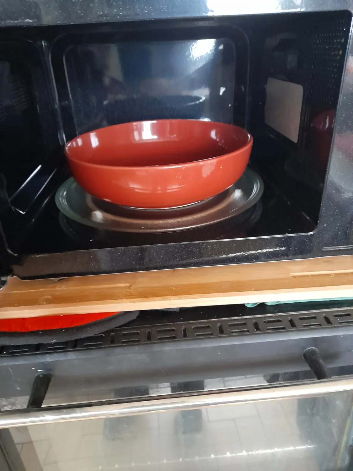 Cecotec ProClean 3060 micro-ondes 20L miroir argenté