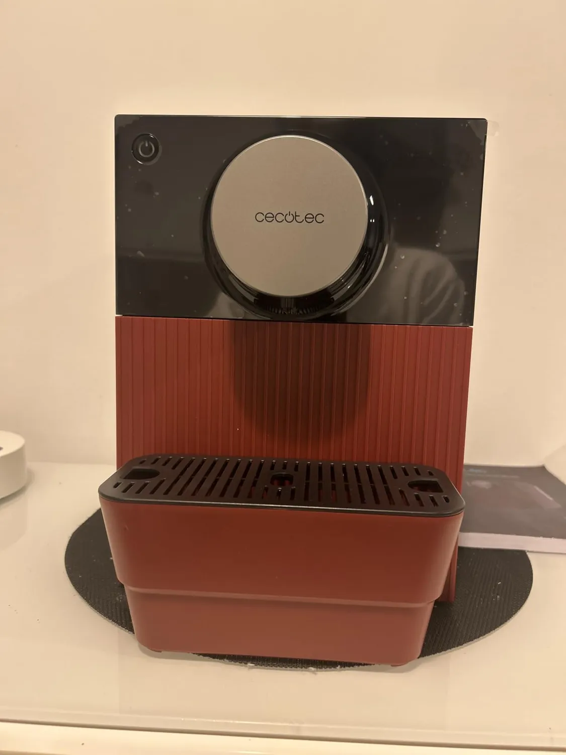 Cecotec Cremmaet Cube Red machine espresso broyeur 19 bars