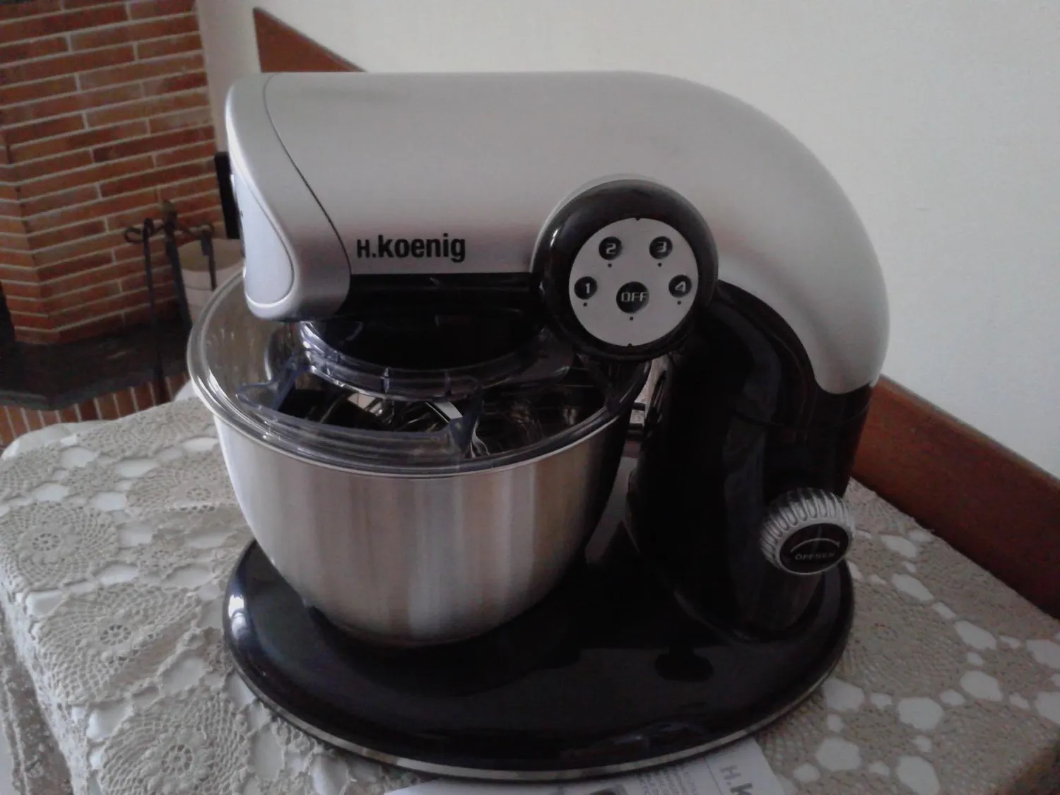 H.Koenig KM80 robot pétrin rouge 5.5L 1000W