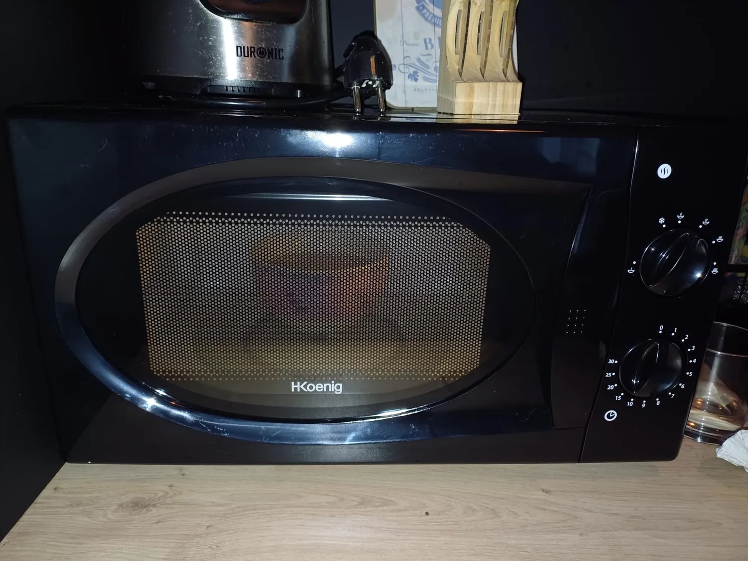 H.Koenig VIO6 micro-ondes 20L blanc 700W décongélation