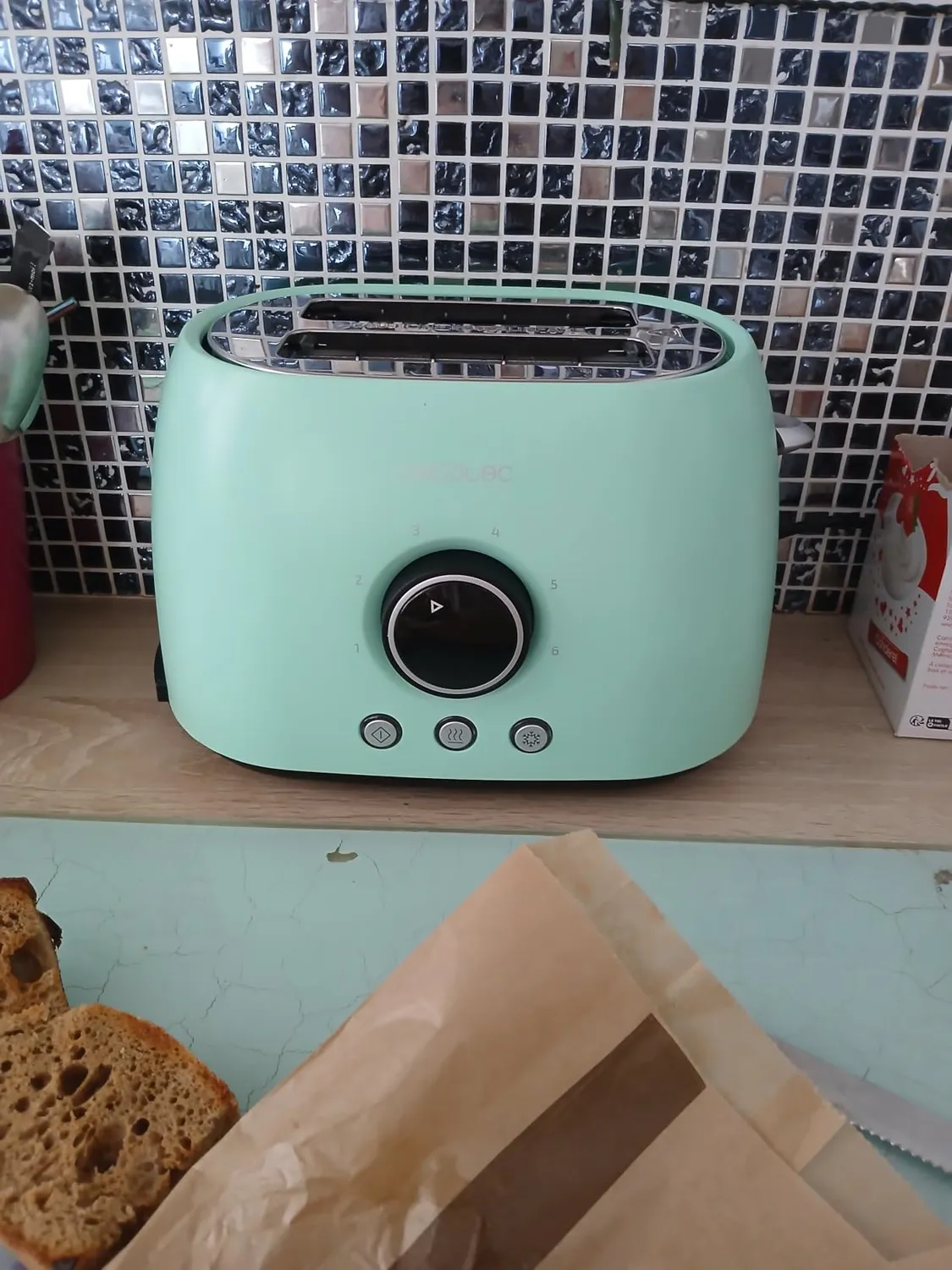 Cecotec Toast Taste 800 Grille-Pain Vintage Vert 850 W