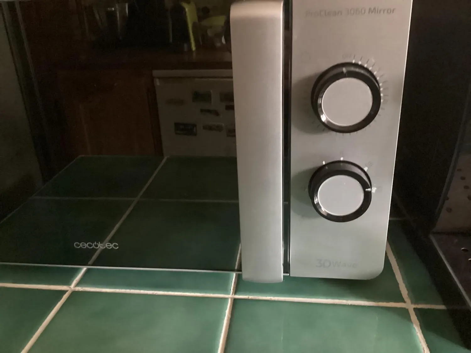 Cecotec ProClean 3060 micro-ondes 20L miroir argenté
