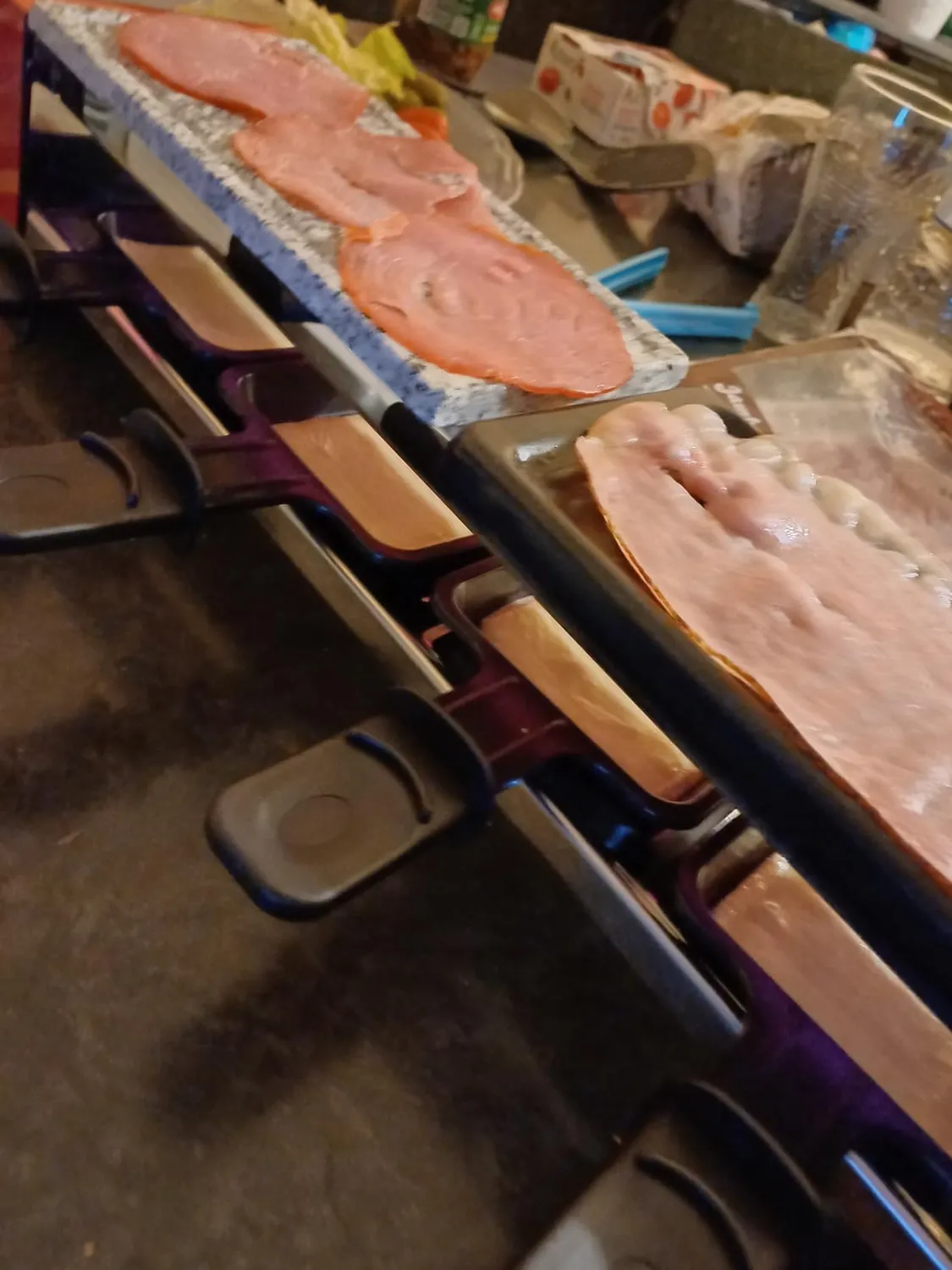 H.Koenig RP4 appareil raclette 4 personnes pierre granit 600W