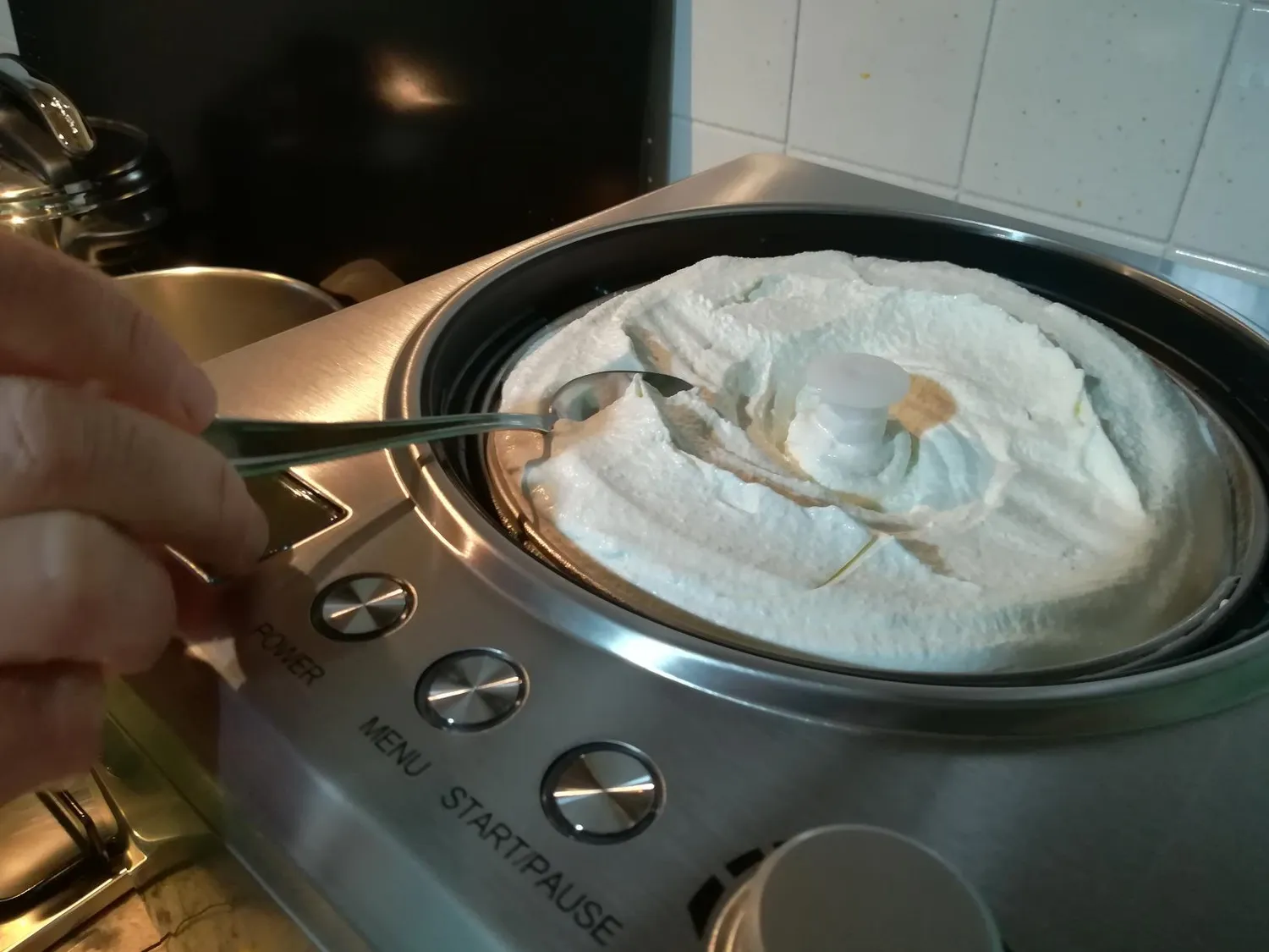 H.Koenig HF340 sorbetière turbine à glace 2L