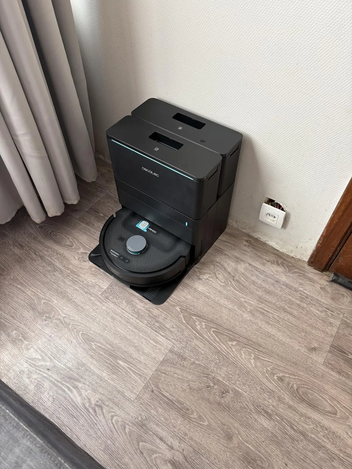 Cecotec Conga X50 X-Treme aspirateur robot 15000Pa base auto-vidage
