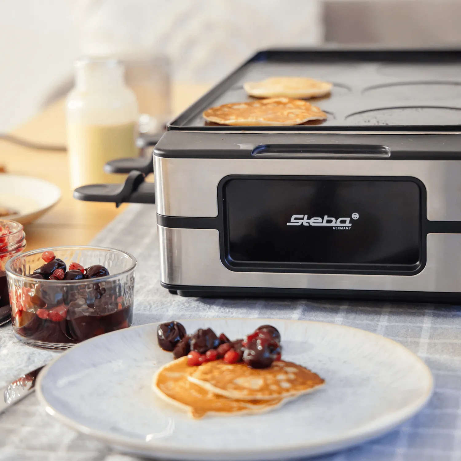 Steba RC 180 appareil raclette 8 poêlons fonte grill